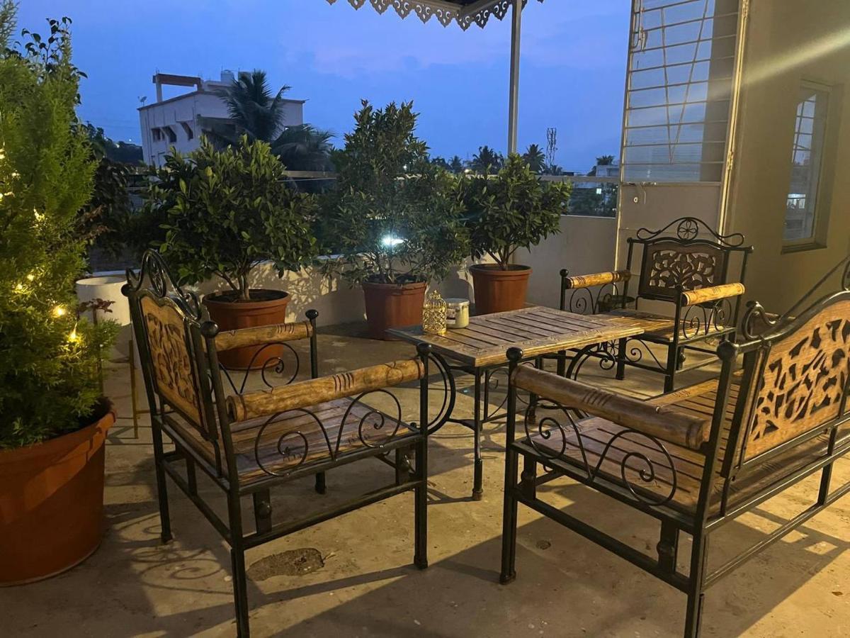 Myra'S House Villa Kolhapur Bagian luar foto