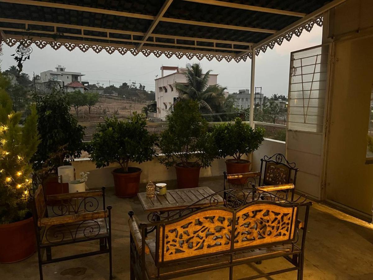 Myra'S House Villa Kolhapur Bagian luar foto